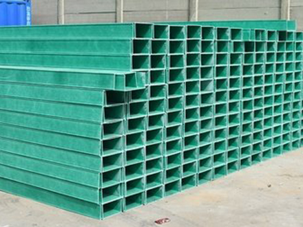 100*50玻璃鋼電纜橋架多少錢一米？