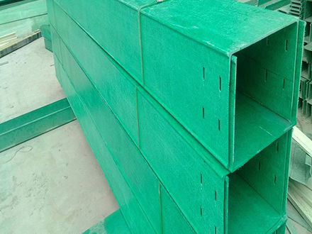 150*50玻璃鋼電纜橋架多少錢一米？