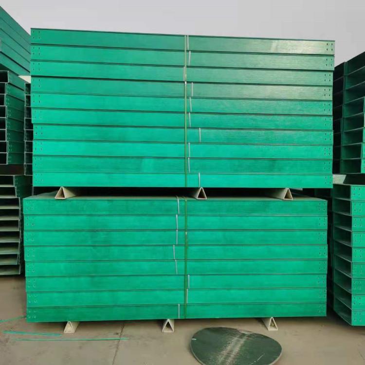 被玻璃纖維扎手了怎么辦？