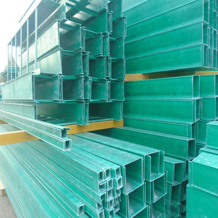 玻璃鋼橋架在實(shí)際應(yīng)用中有哪些優(yōu)勢？