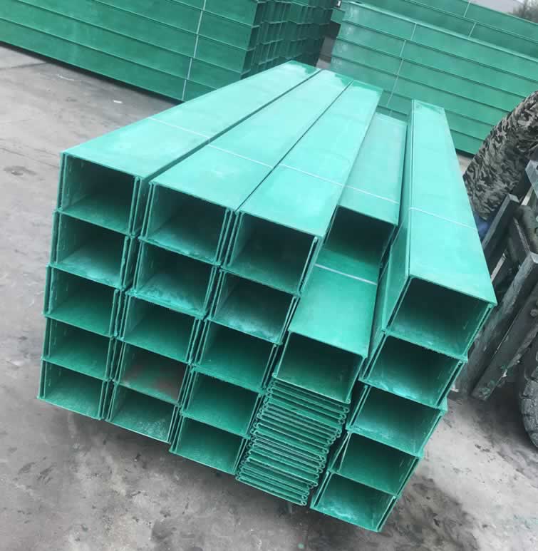 防腐玻璃鋼電纜橋架優(yōu)勢(shì)是什么？